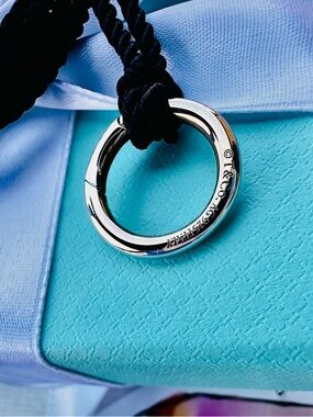 🖤Tiffany & Co Silk Cord Silver Round Clasp Necklace, 30 inches 🖤